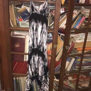 Ladies long tank top dress with long sides